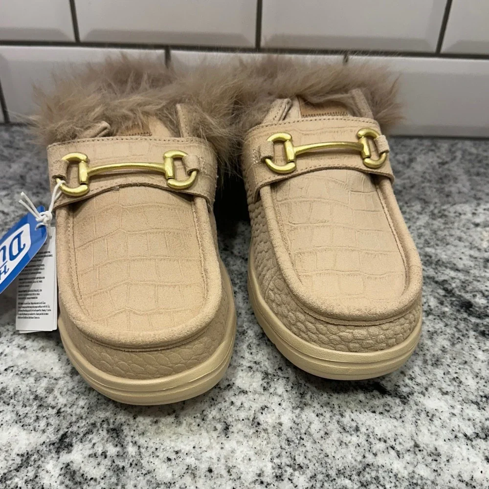 Hey Dude Mens 10 Wally Slip Loafer Market 2 Sand Beige Croc Faux Fur Horsebit